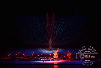 舞劇《人&middot;參》當(dāng)選2018年國(guó)家舞臺(tái)藝術(shù)精品創(chuàng)作扶持工程