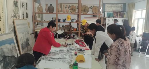 文藝創(chuàng)作采風(fēng) 助推文旅融合發(fā)展